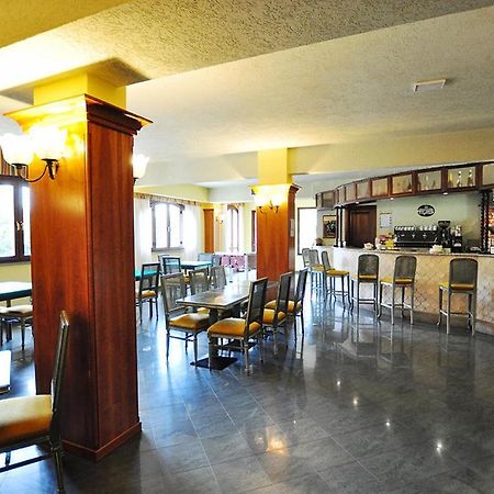 Leo Hotel Леонесса Экстерьер фото